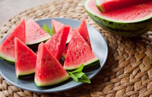 搬板凳吃瓜素材,一场搬板凳的欢乐盛宴