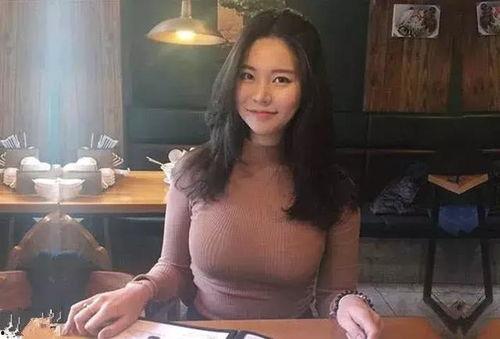 吃瓜微胖女神视频,揭秘网红美食背后的故事